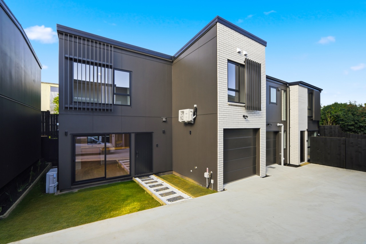18-sunnyhill-lisitng-13 Large
